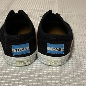 Toddler Toms